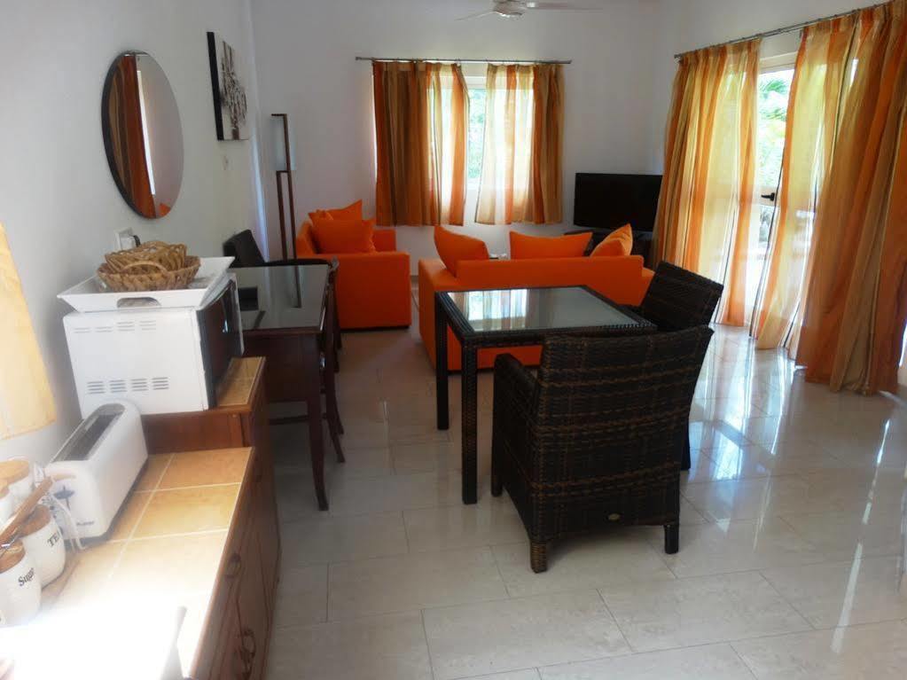 Cote D'Or Chalets Anse Volbert Village Exterior foto